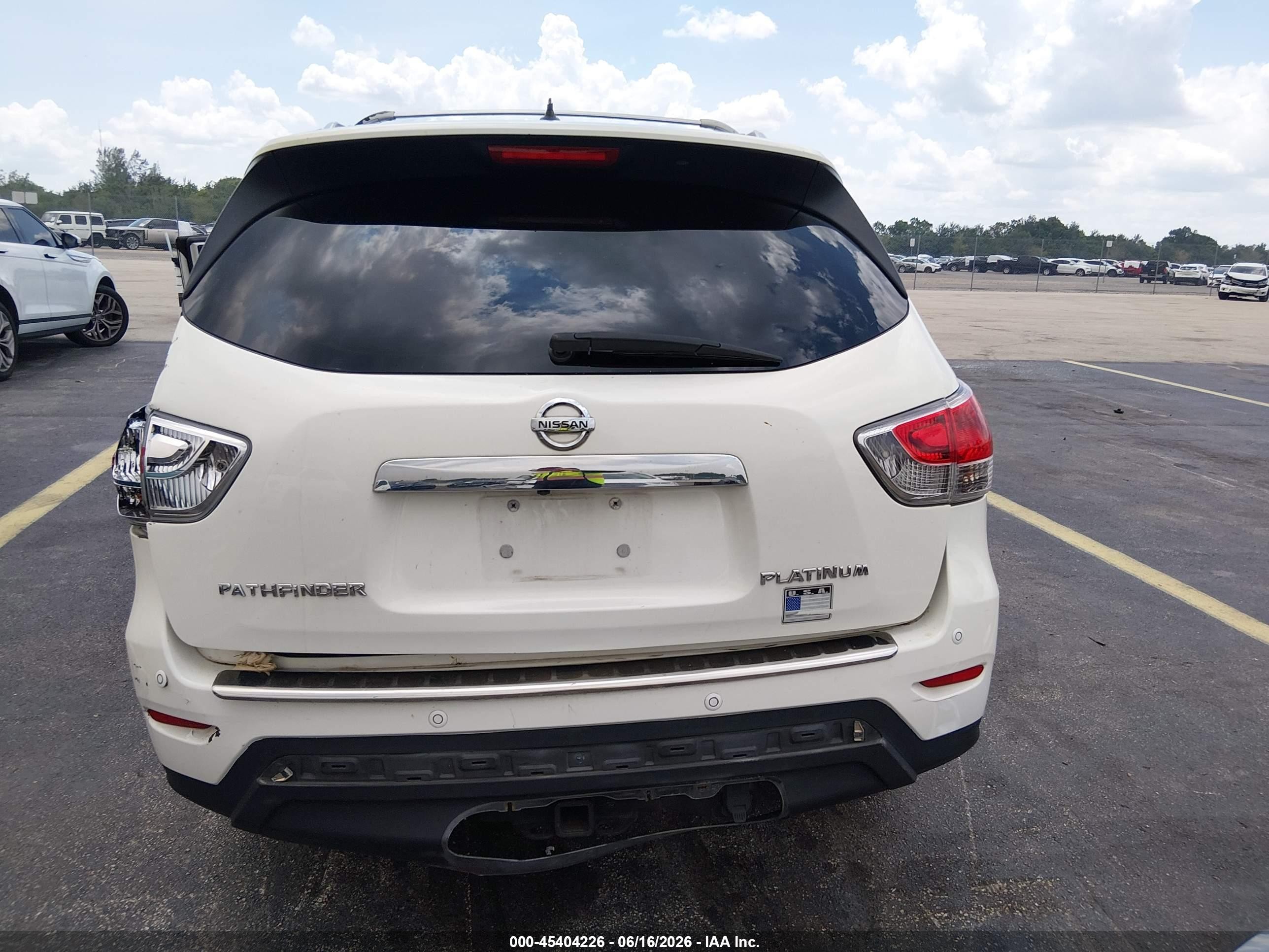 2014 Nissan Pathfinder Platinum White vin: 5N1AR2MN7EC636637