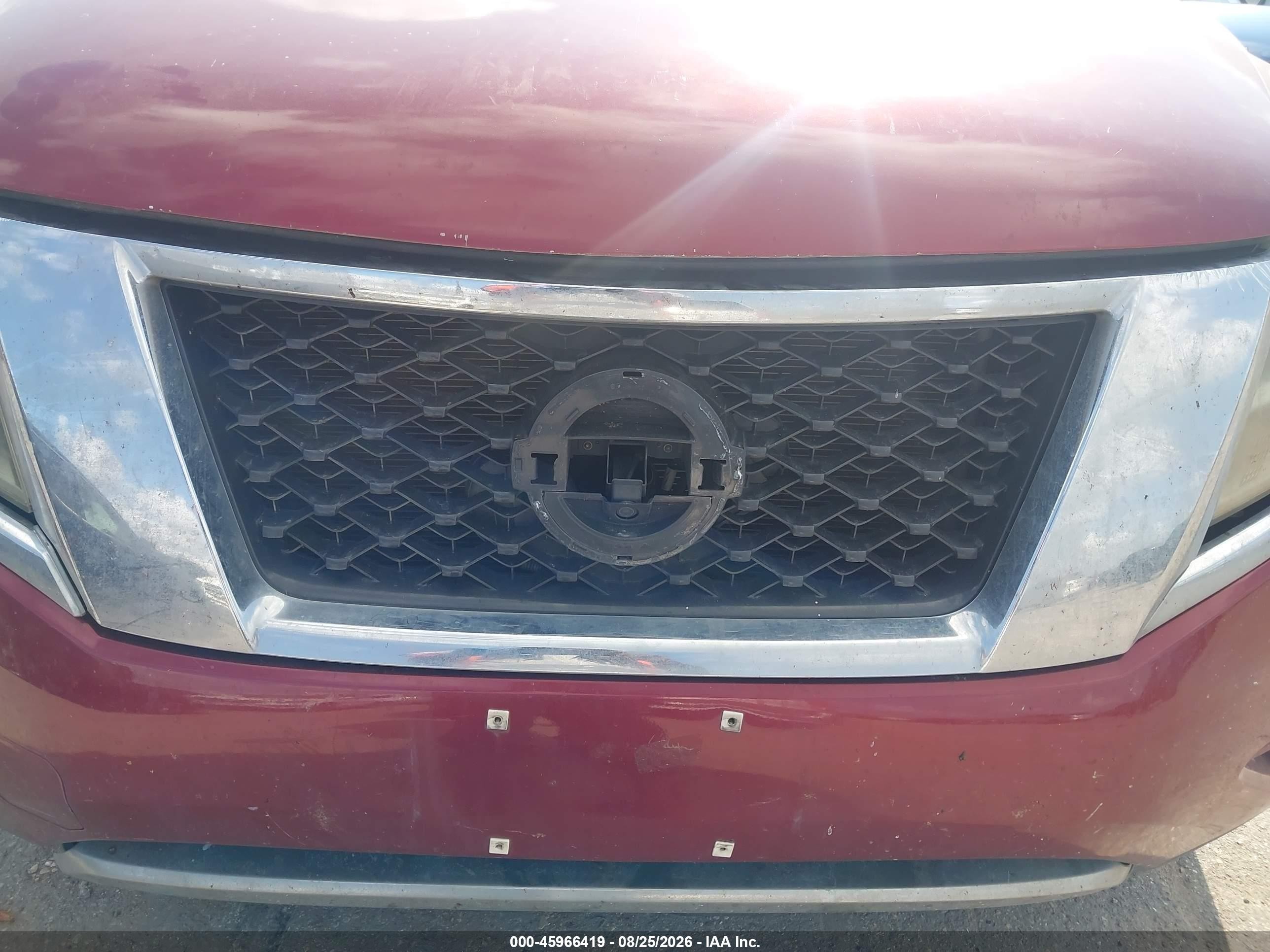 2014 Nissan Pathfinder Platinum Red vin: 5N1AR2MN7EC637948