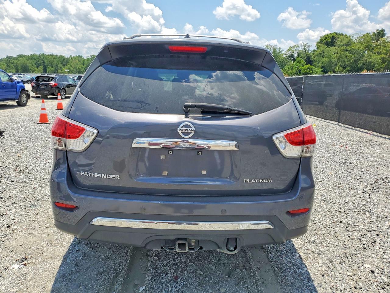 2014 Nissan Pathfinder Platinum Серый vin: 5N1AR2MN7EC650926