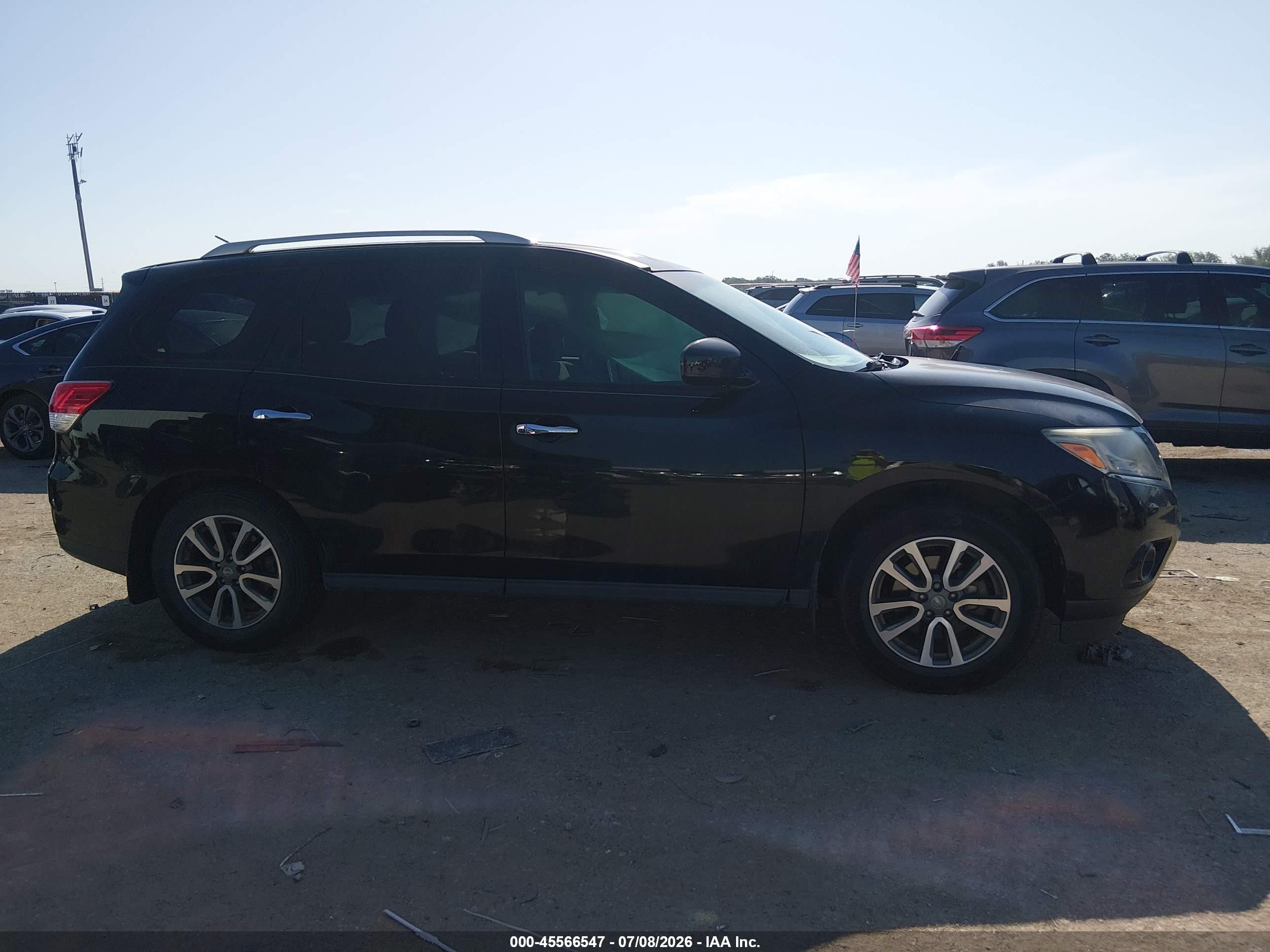 2014 Nissan Pathfinder Sv Black vin: 5N1AR2MN7EC652983
