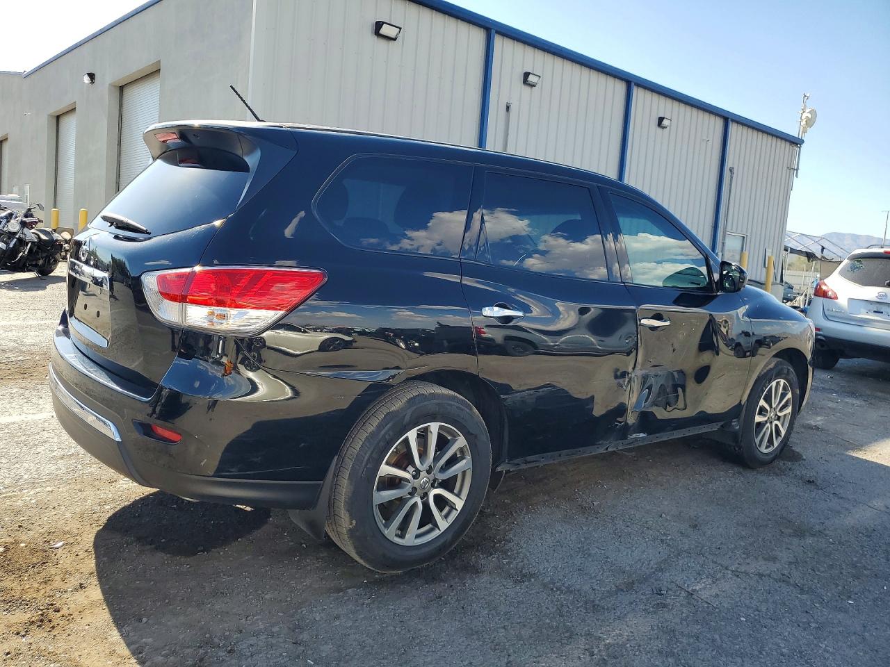 2014 Nissan Pathfinder S Black vin: 5N1AR2MN7EC681481