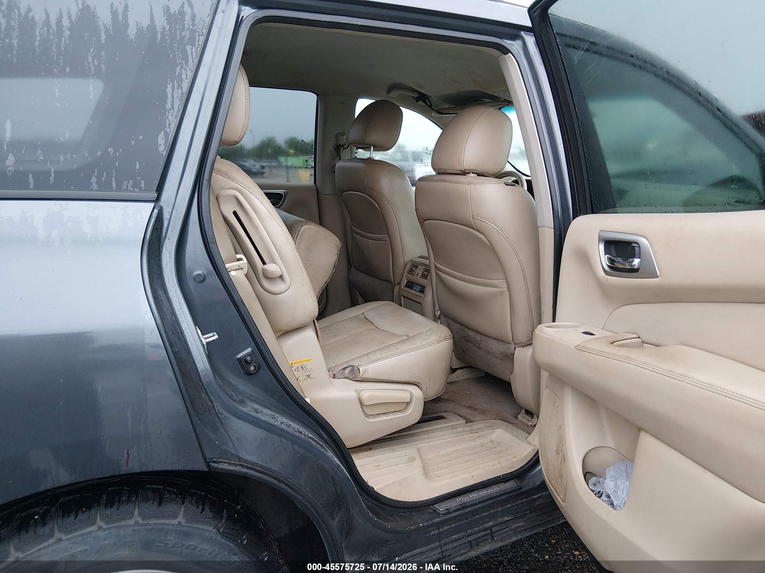 2014 Nissan Pathfinder Sl Gray vin: 5N1AR2MN7EC683912