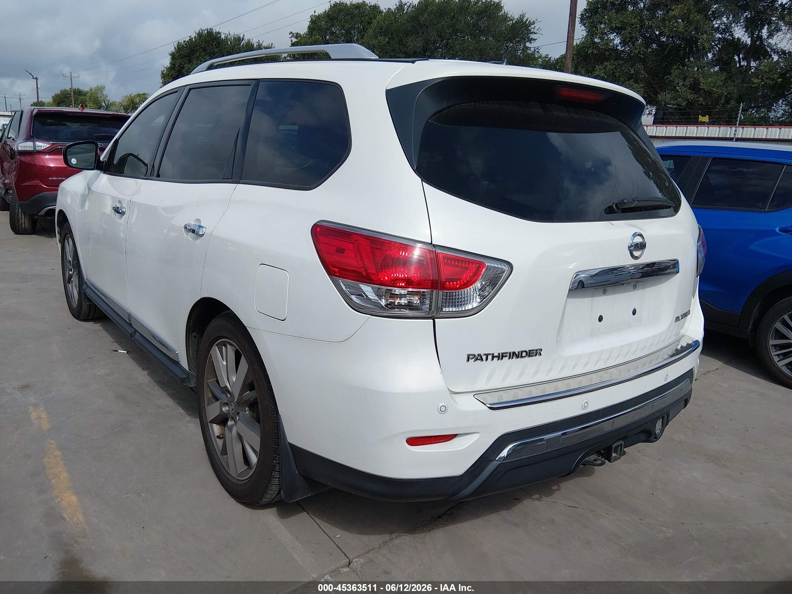 2014 Nissan Pathfinder Platinum White vin: 5N1AR2MN7EC699334