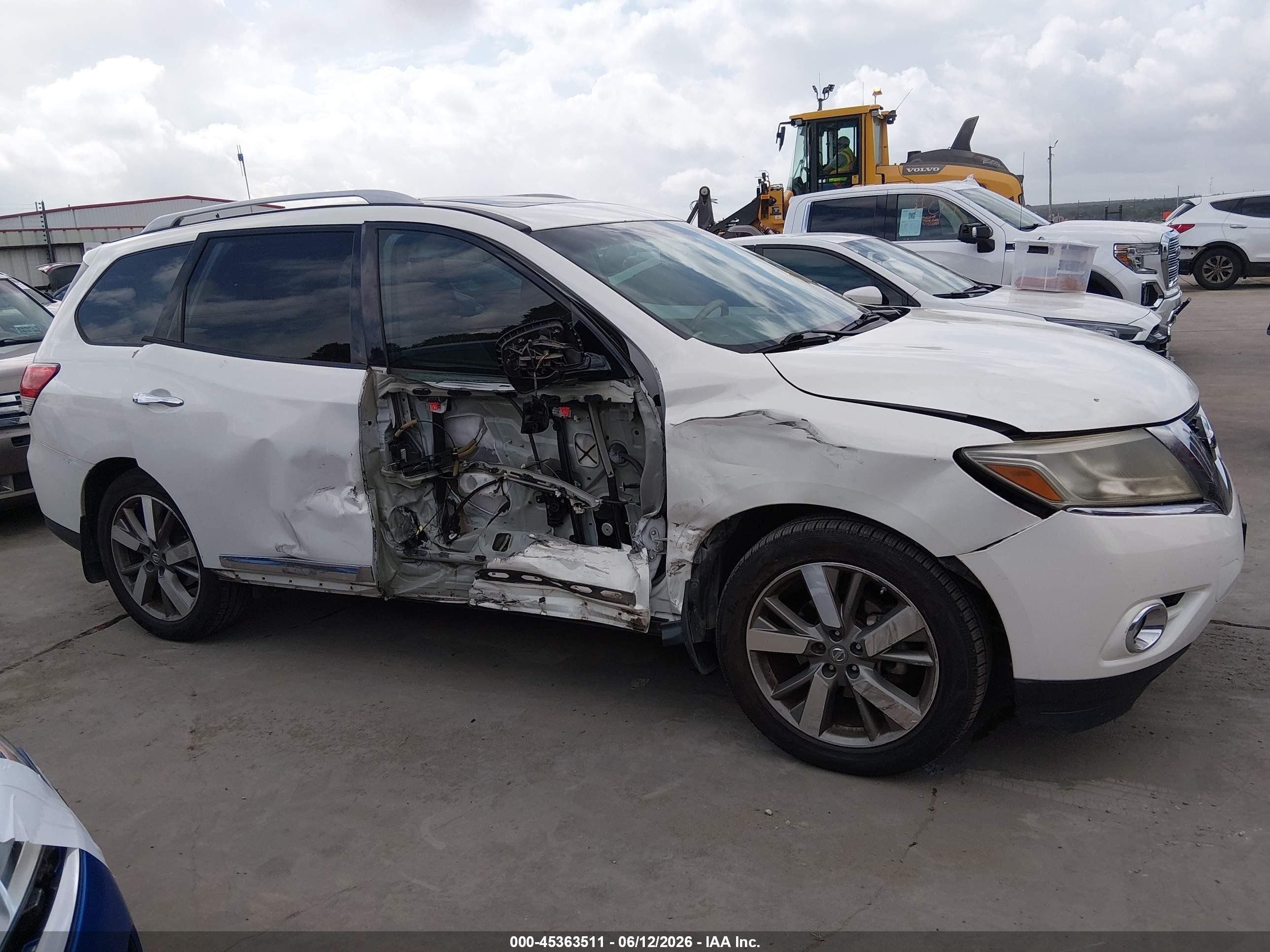2014 Nissan Pathfinder Platinum White vin: 5N1AR2MN7EC699334