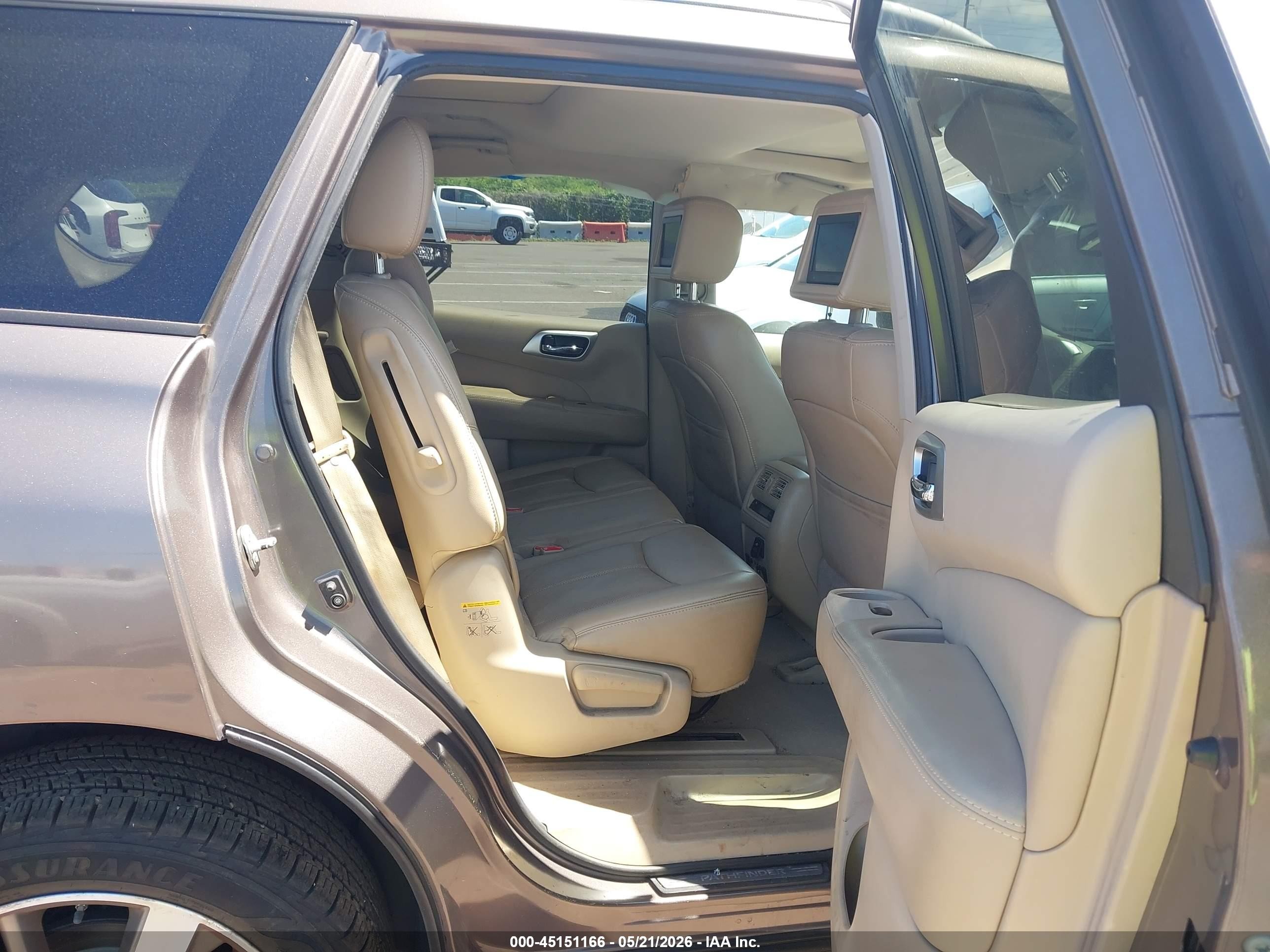 2014 Nissan Pathfinder Platinum Серый vin: 5N1AR2MN7EC722434