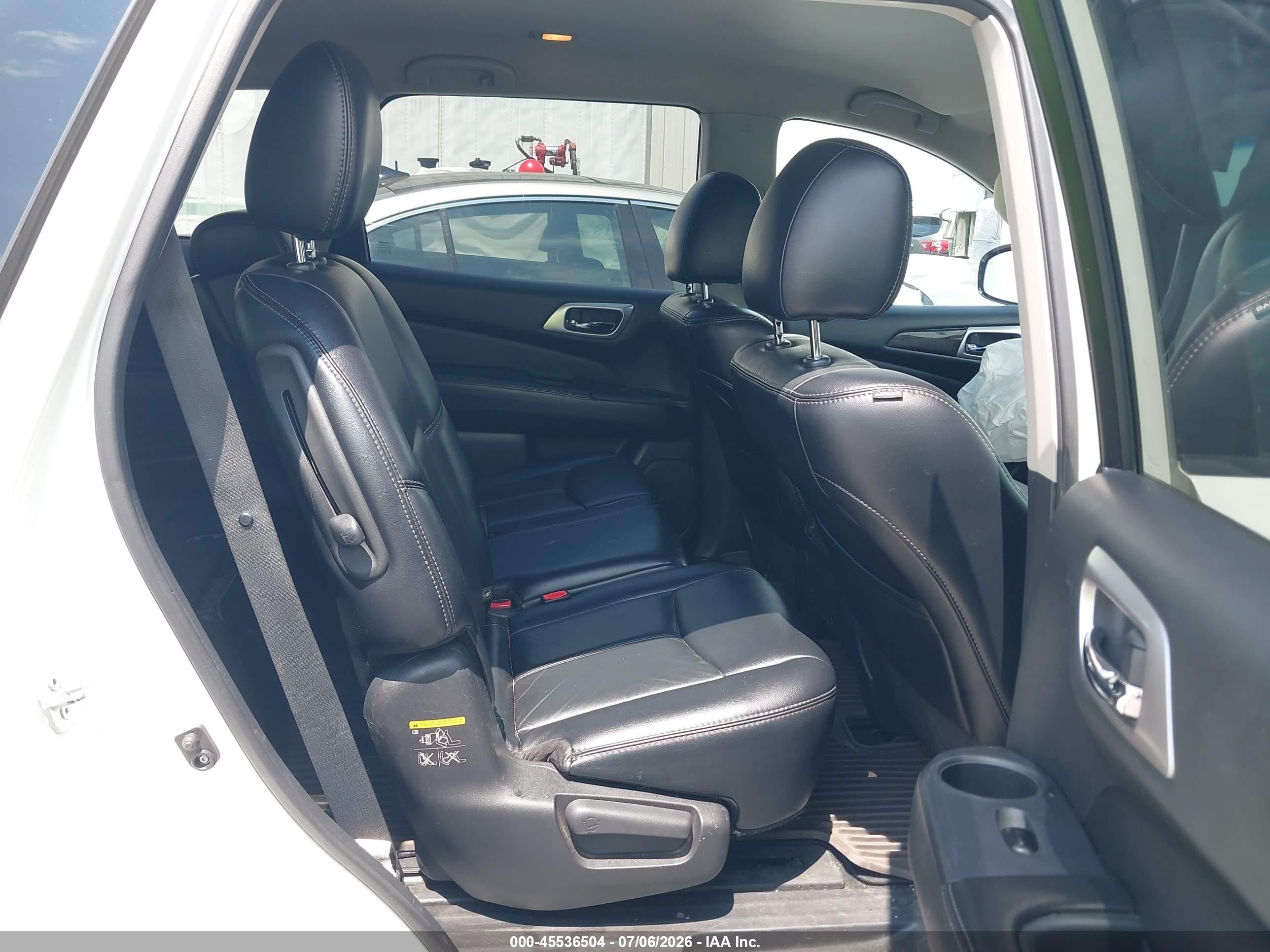 2014 Nissan Pathfinder Sl Белый vin: 5N1AR2MN7EC727441