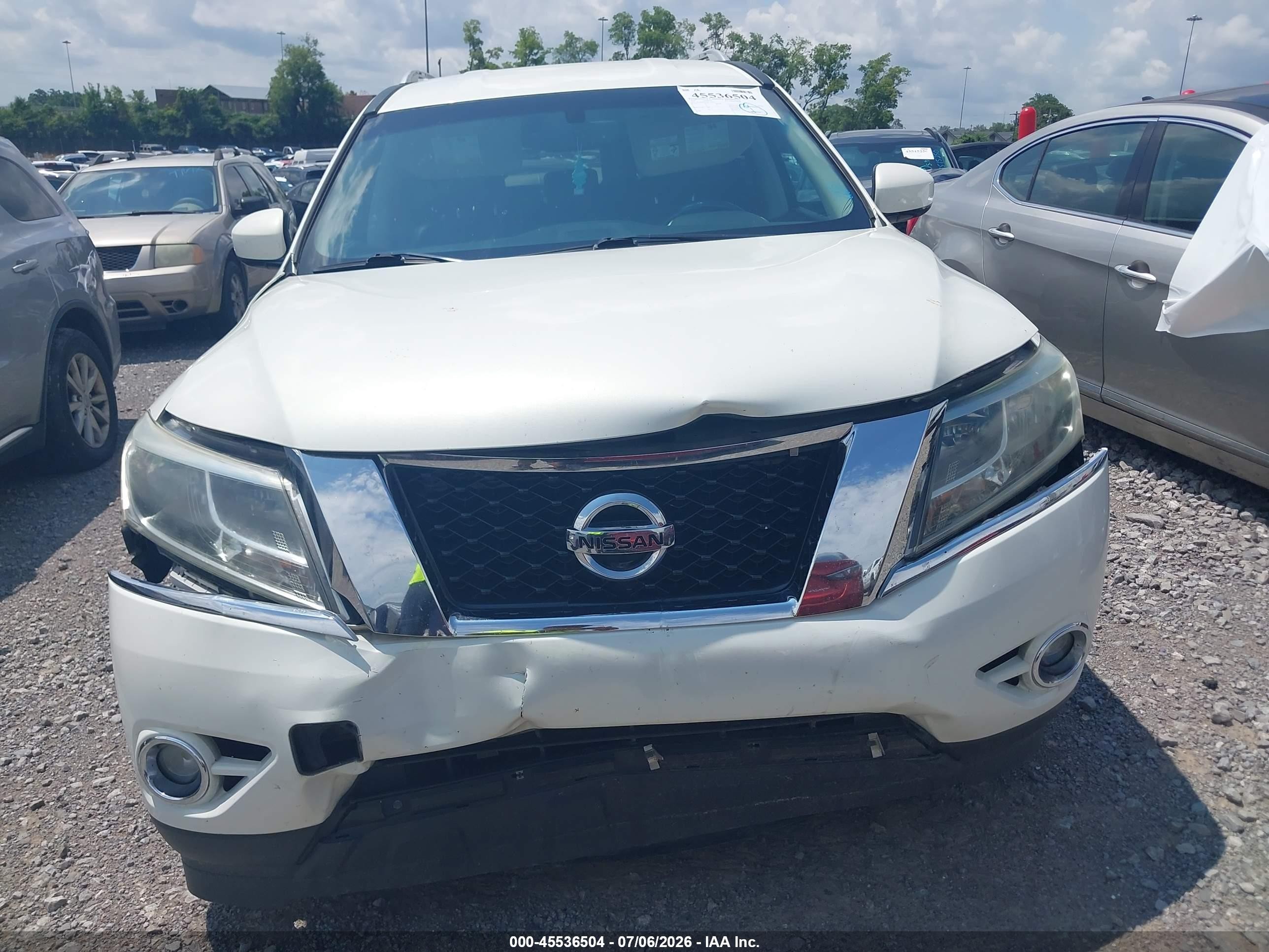 2014 Nissan Pathfinder Sl Белый vin: 5N1AR2MN7EC727441