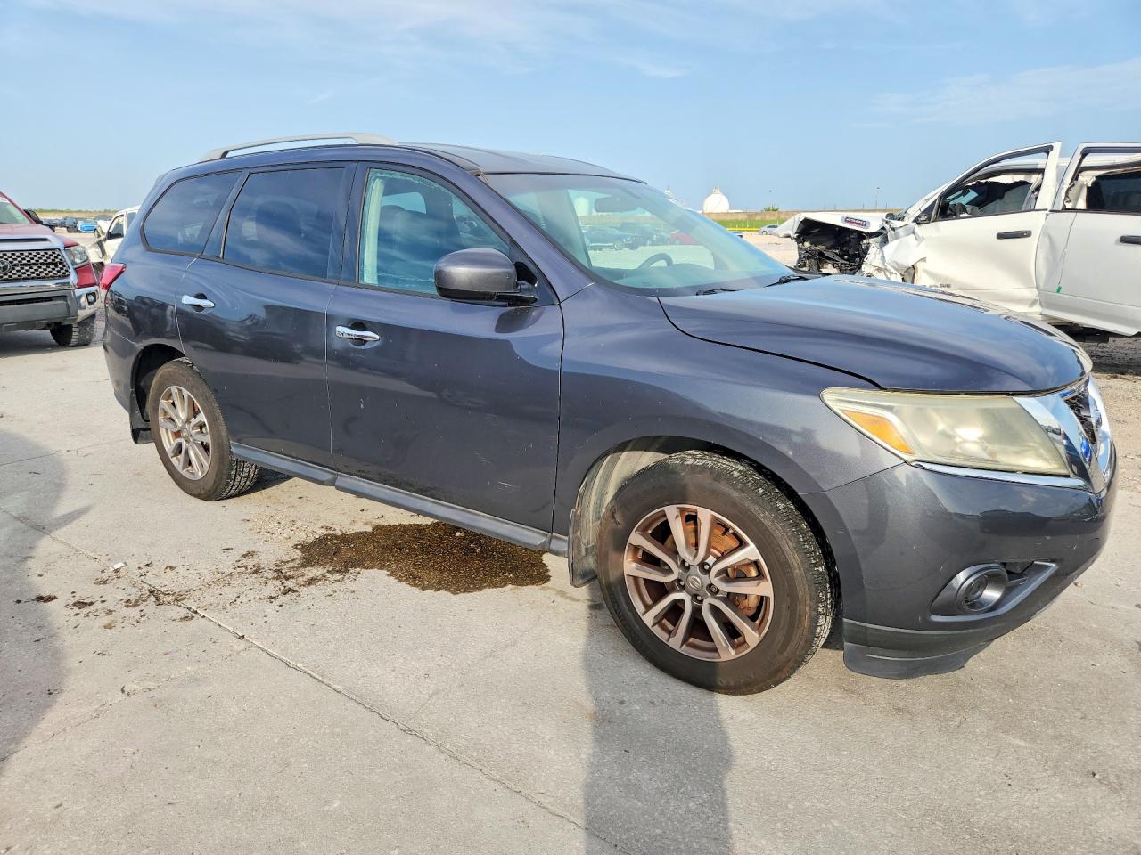 2014 Nissan Pathfinder Sv Gray vin: 5N1AR2MN7EC727648