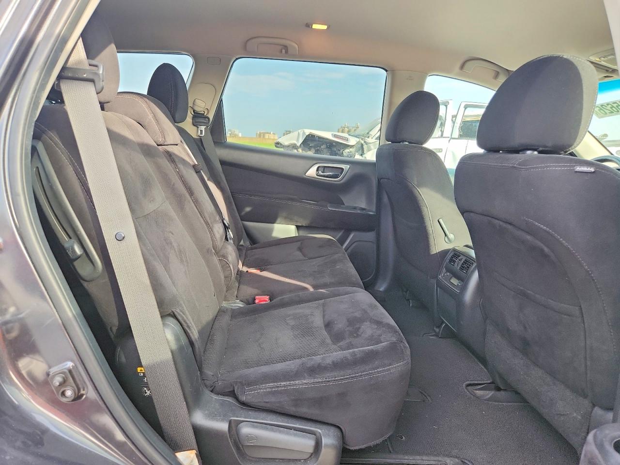 2014 Nissan Pathfinder Sv Gray vin: 5N1AR2MN7EC727648