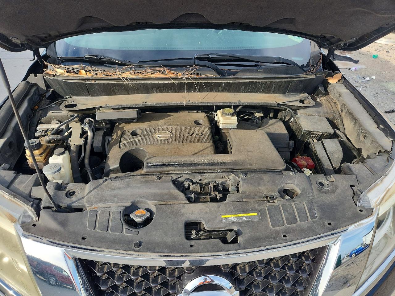 2014 Nissan Pathfinder Sv Gray vin: 5N1AR2MN7EC727648
