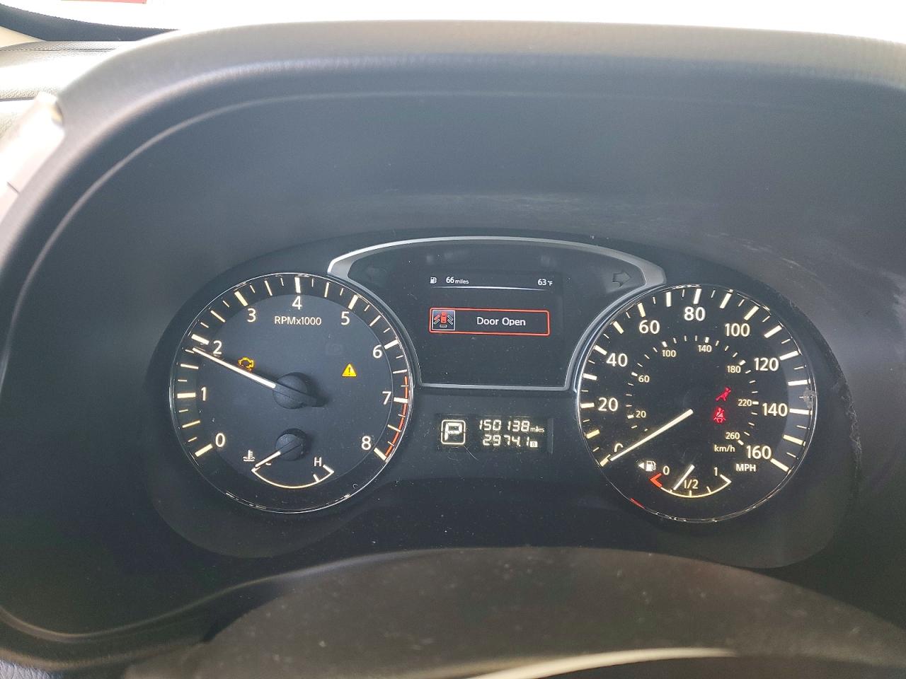 2014 Nissan Pathfinder S Красный vin: 5N1AR2MN7EC734003
