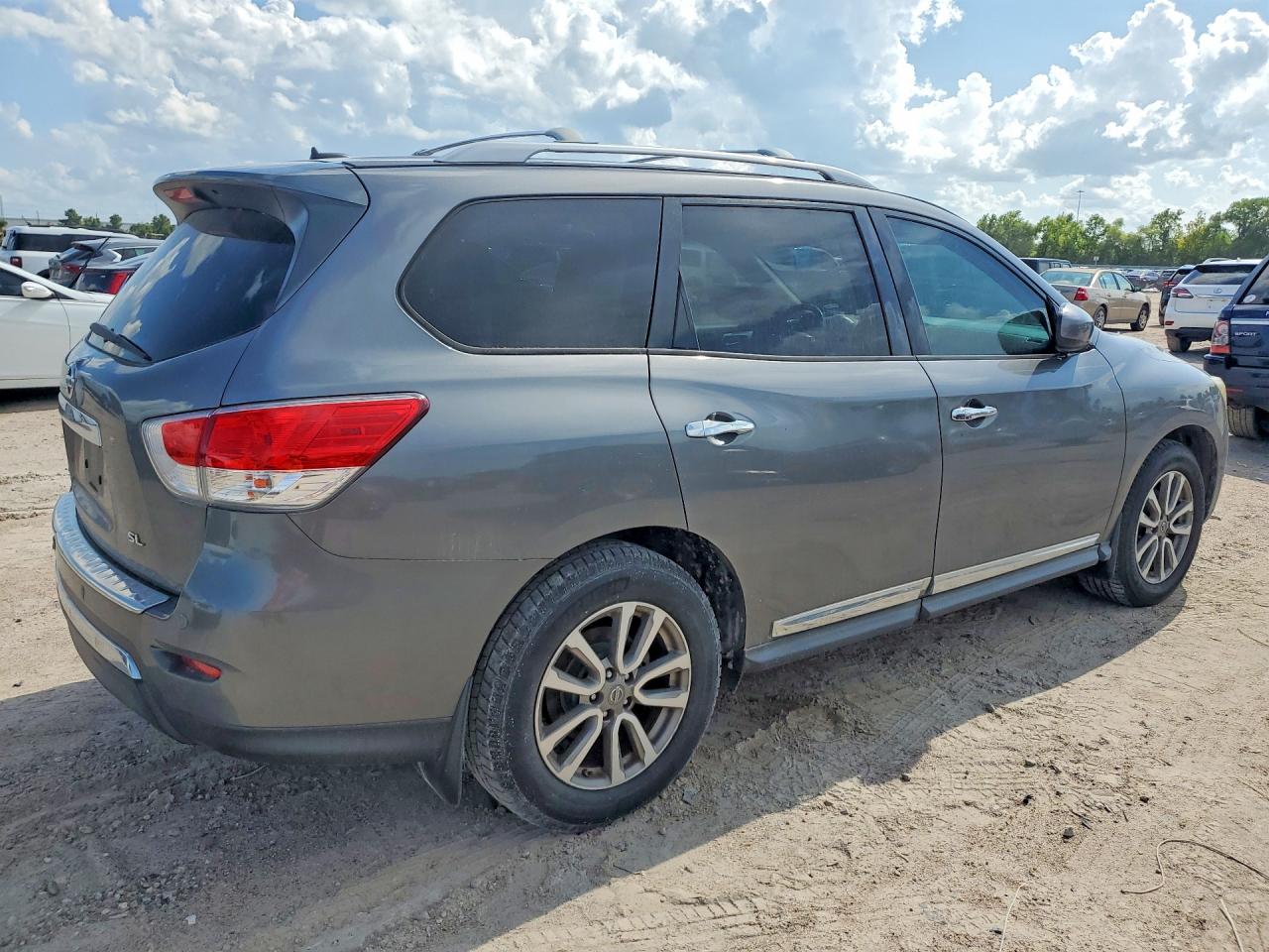 2015 Nissan Pathfinder Sl Серый vin: 5N1AR2MN7FC611285