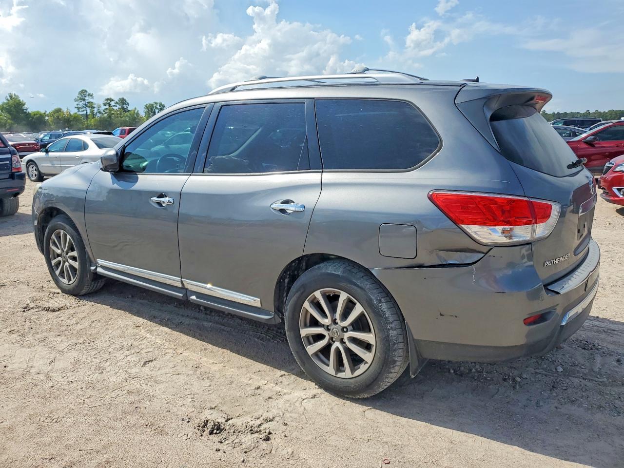 2015 Nissan Pathfinder Sl Серый vin: 5N1AR2MN7FC611285