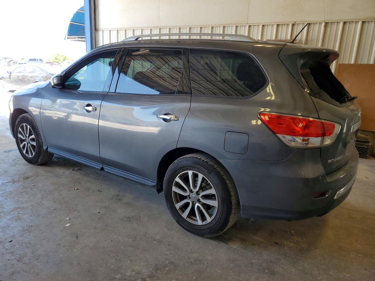 2015 Nissan Pathfinder Gray vin: 5N1AR2MN7FC618401
