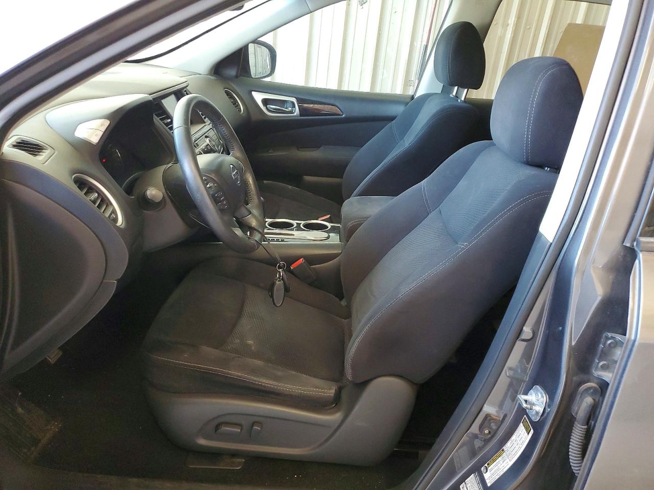 2015 Nissan Pathfinder Gray vin: 5N1AR2MN7FC618401