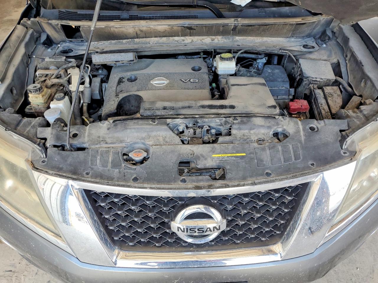2015 Nissan Pathfinder Gray vin: 5N1AR2MN7FC618401