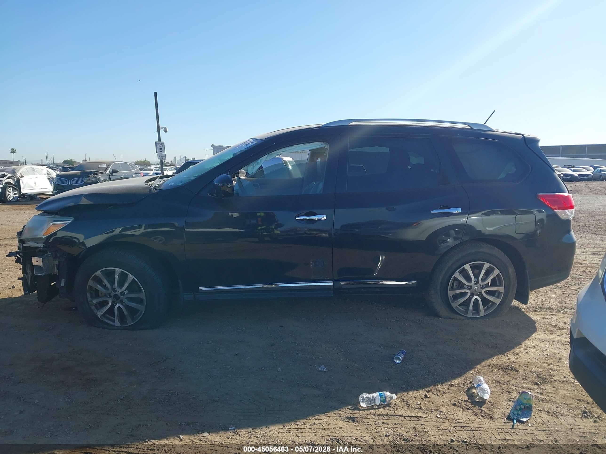 2015 Nissan Pathfinder Sl Черный vin: 5N1AR2MN7FC634808