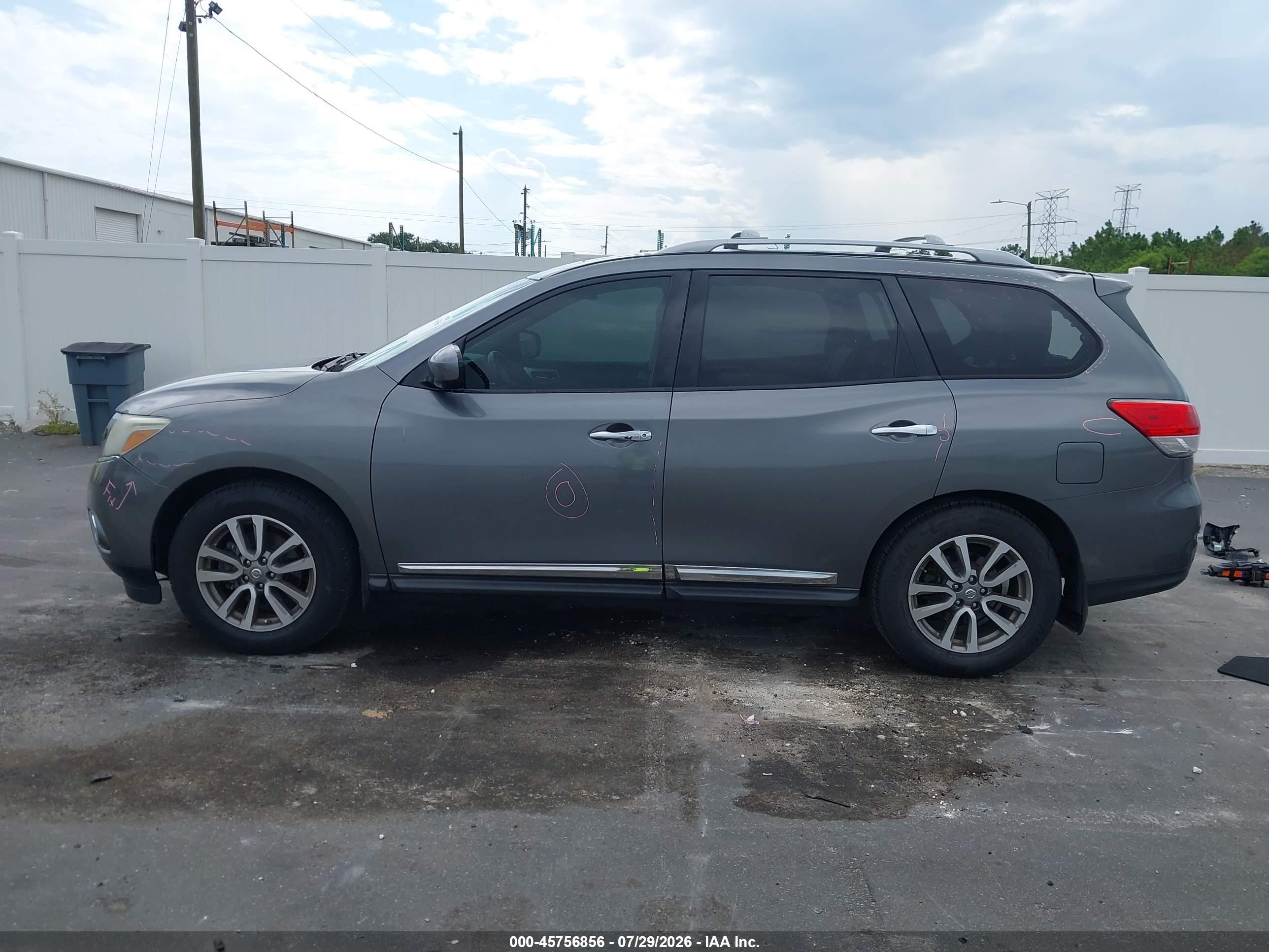 2015 Nissan Pathfinder Sl Gray vin: 5N1AR2MN7FC637725