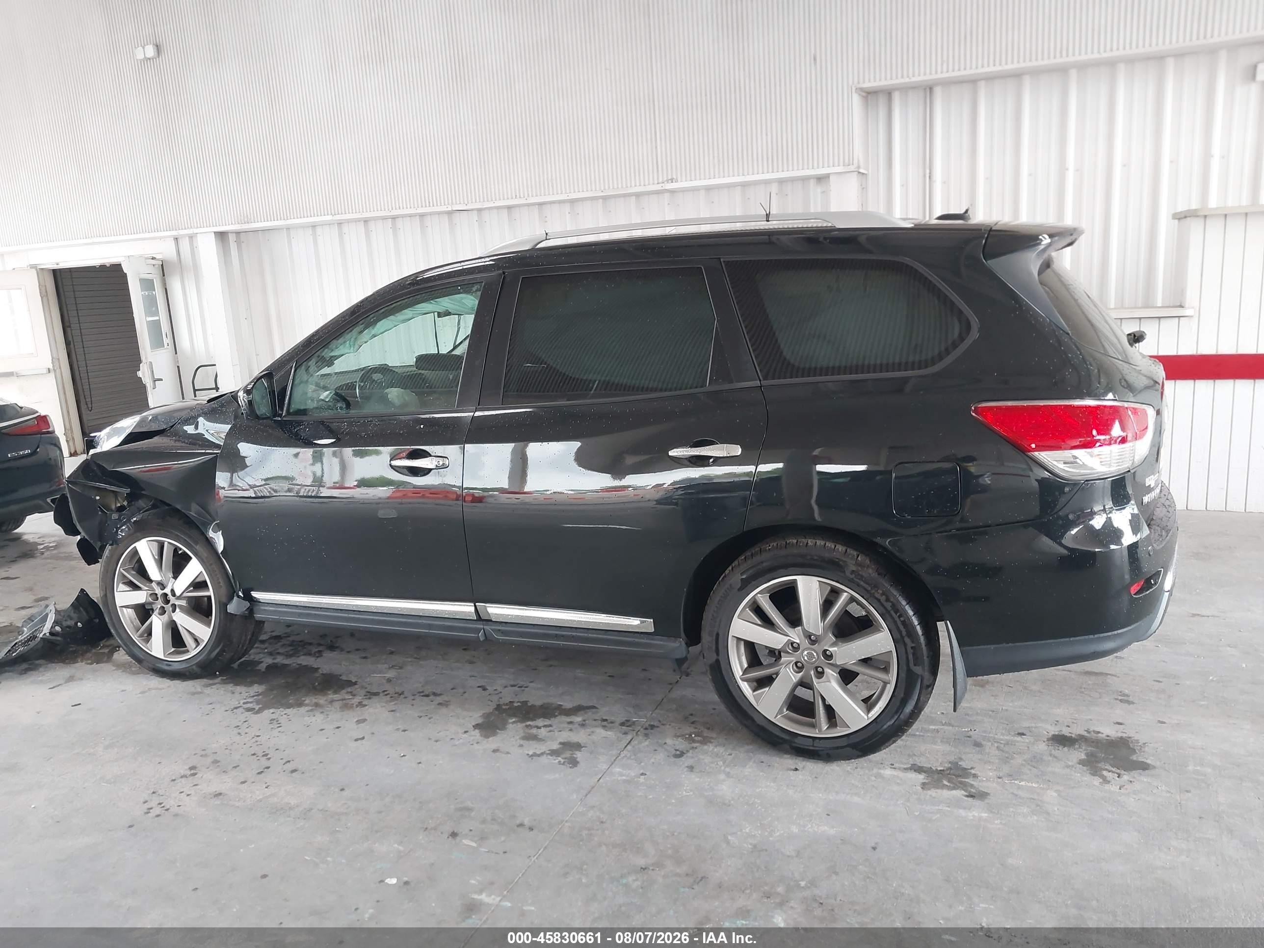 2015 Nissan Pathfinder Platinum Black vin: 5N1AR2MN7FC666240