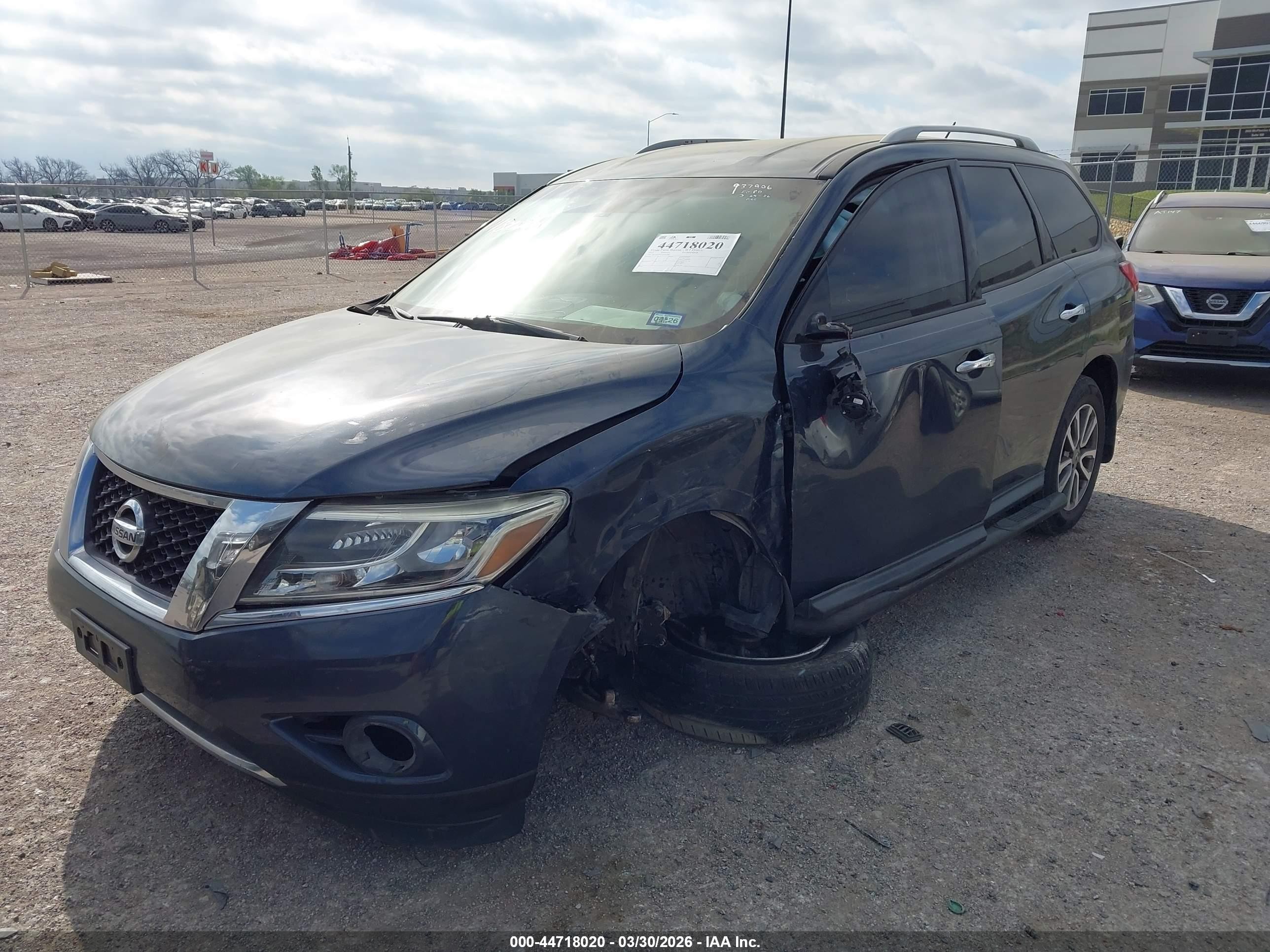 2015 Nissan Pathfinder S Blue vin: 5N1AR2MN7FC682860
