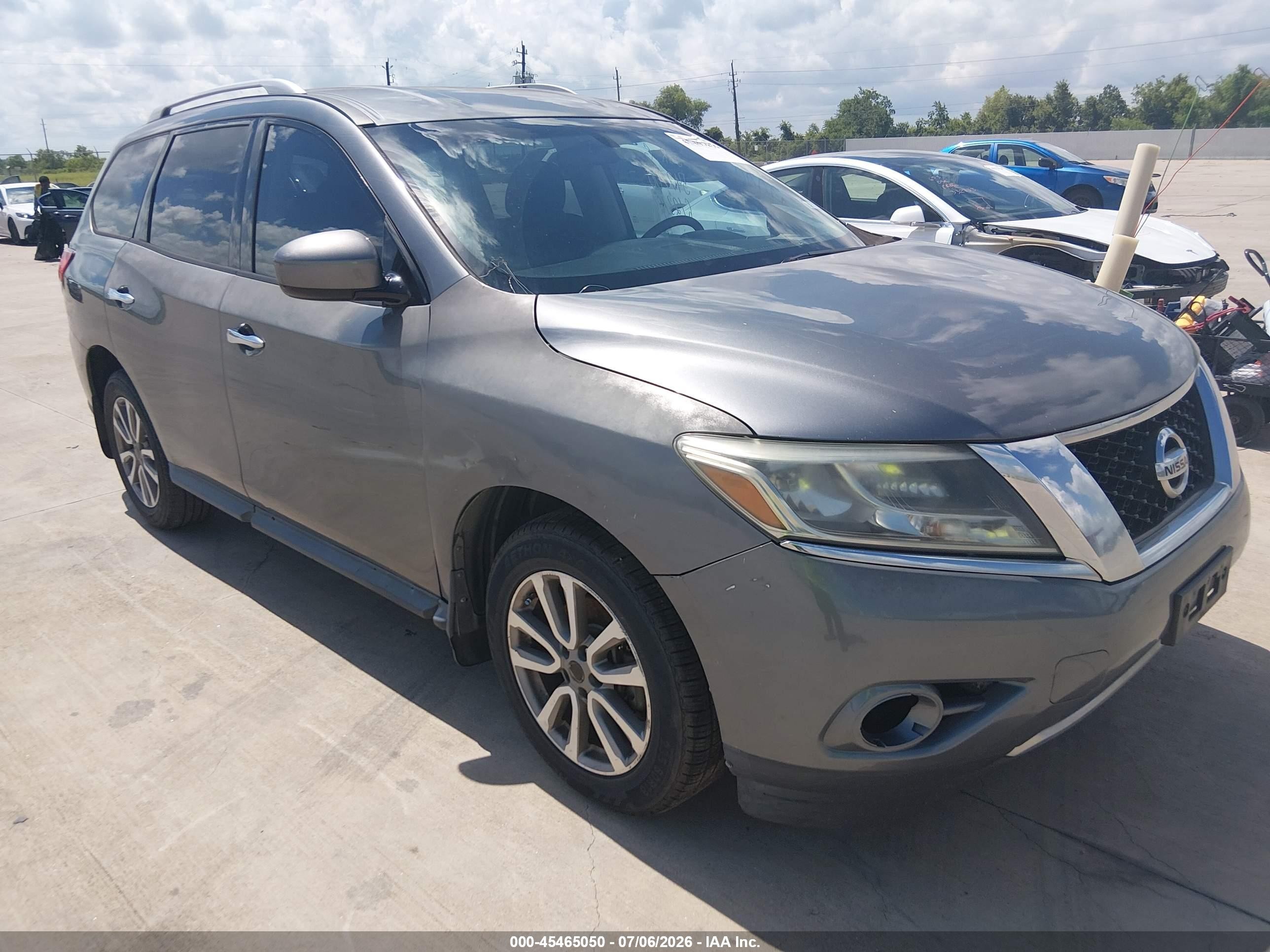 2015 Nissan Pathfinder S Gray vin: 5N1AR2MN7FC689209