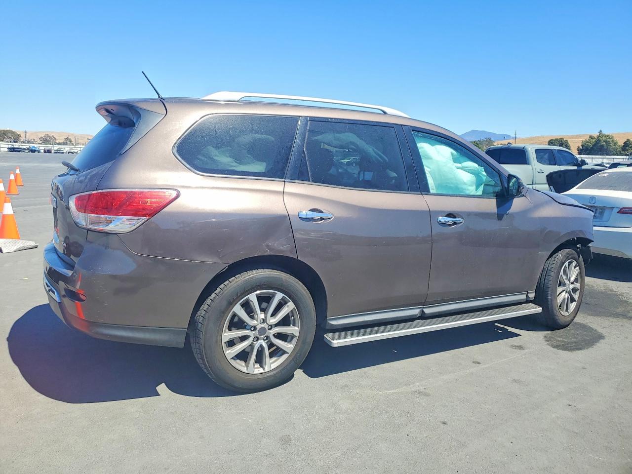 2015 Nissan Pathfinder Sv Угольный vin: 5N1AR2MN7FC700158