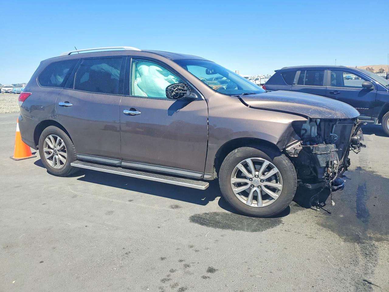 2015 Nissan Pathfinder Sv Угольный vin: 5N1AR2MN7FC700158