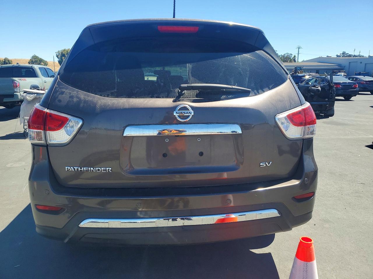 2015 Nissan Pathfinder Sv Угольный vin: 5N1AR2MN7FC700158