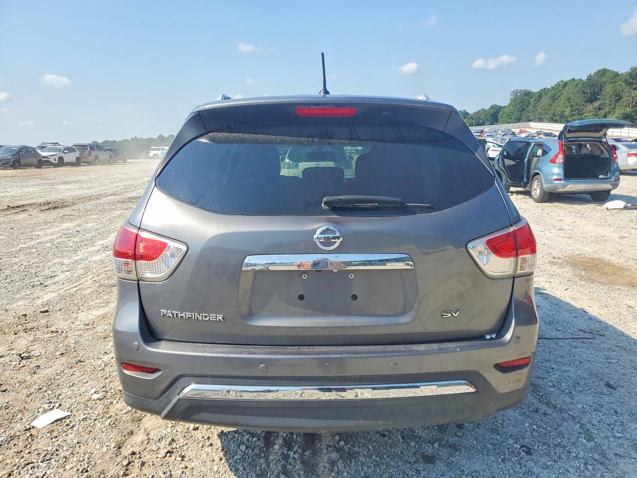 2015 Nissan Pathfinder Sv Gray vin: 5N1AR2MN7FC702556