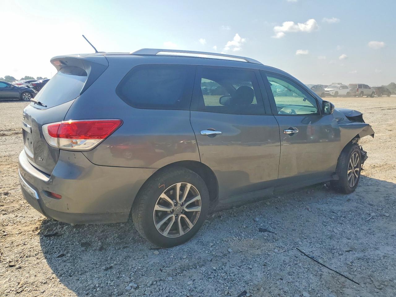 2015 Nissan Pathfinder Sv Gray vin: 5N1AR2MN7FC702556