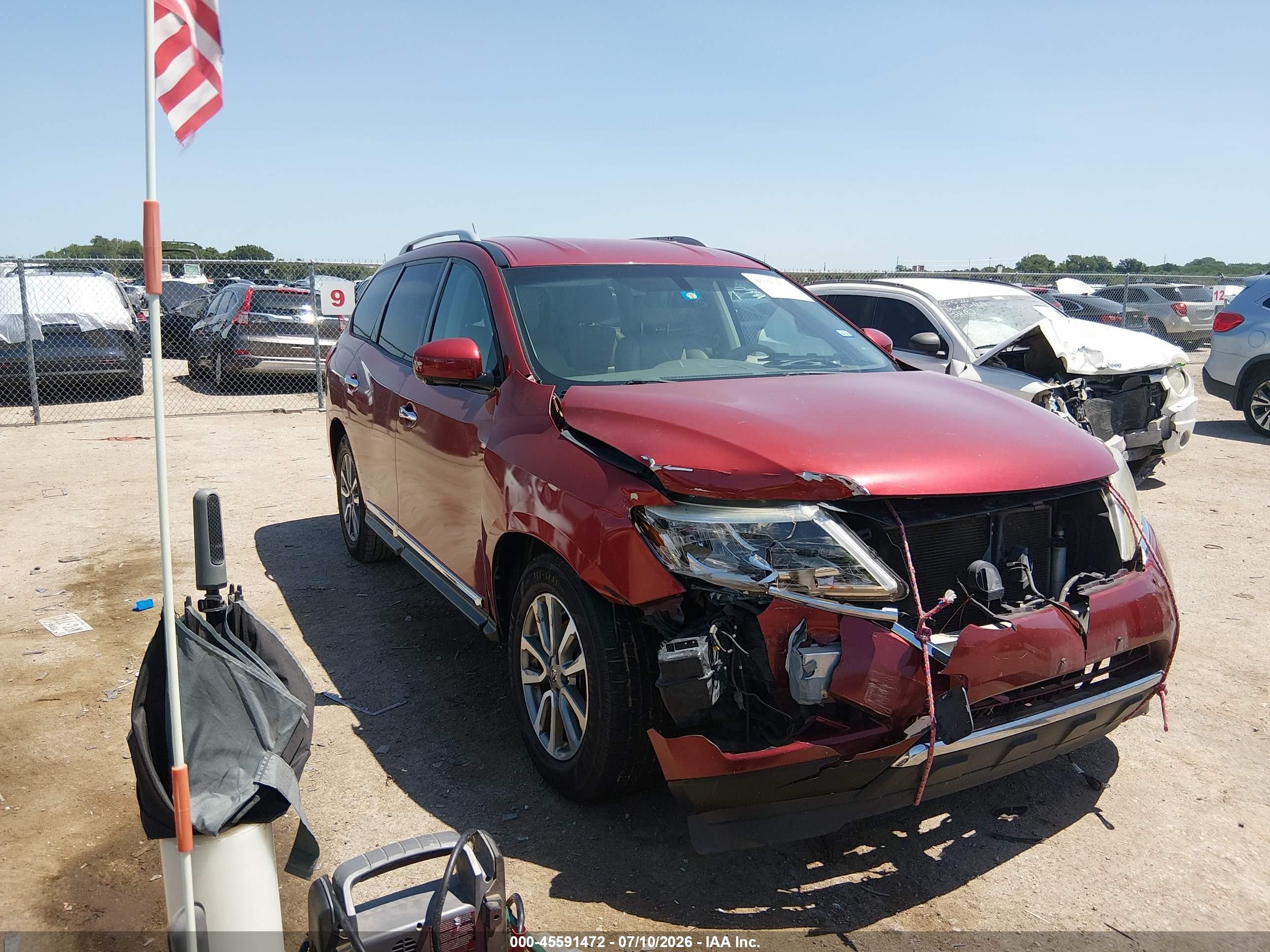 2015 Nissan Pathfinder Platinum/s/sl/sv Red vin: 5N1AR2MN7FC702881