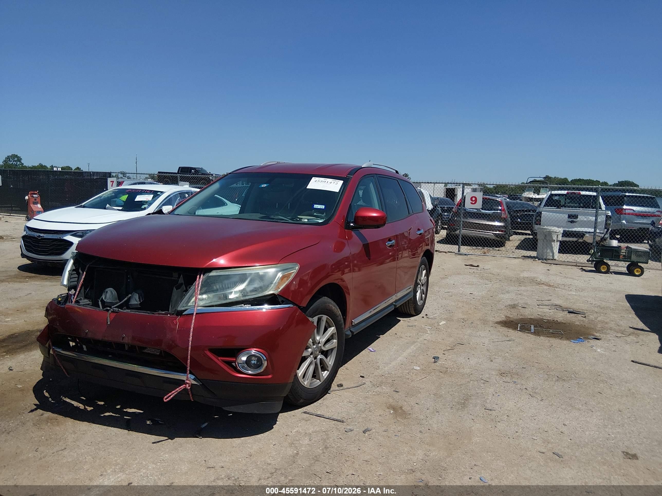 2015 Nissan Pathfinder Platinum/s/sl/sv Red vin: 5N1AR2MN7FC702881