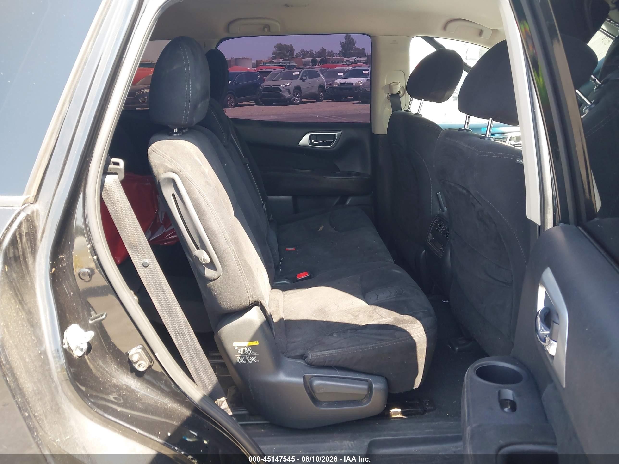 2015 Nissan Pathfinder S Черный vin: 5N1AR2MN7FC713007