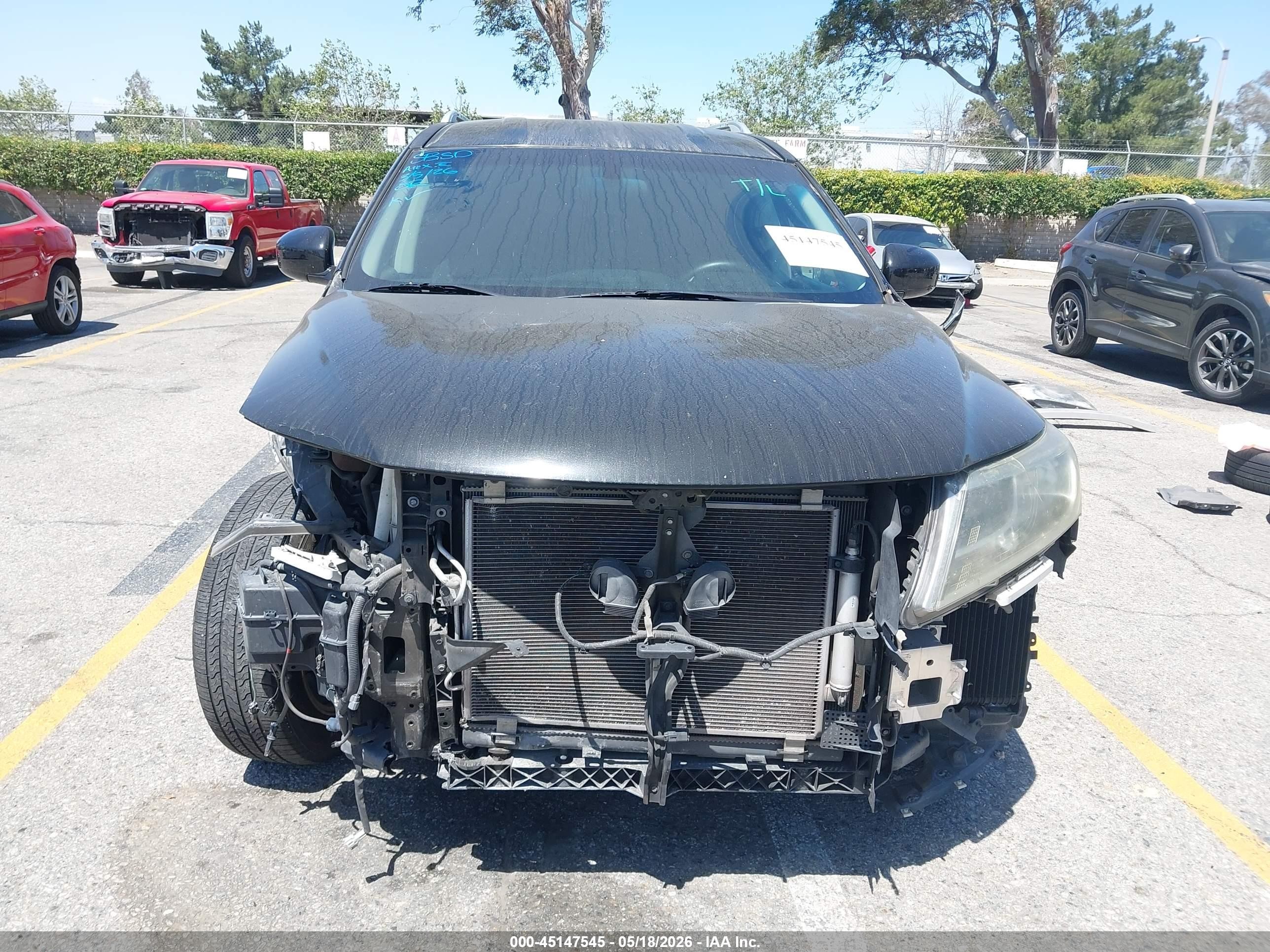 2015 Nissan Pathfinder S Черный vin: 5N1AR2MN7FC713007