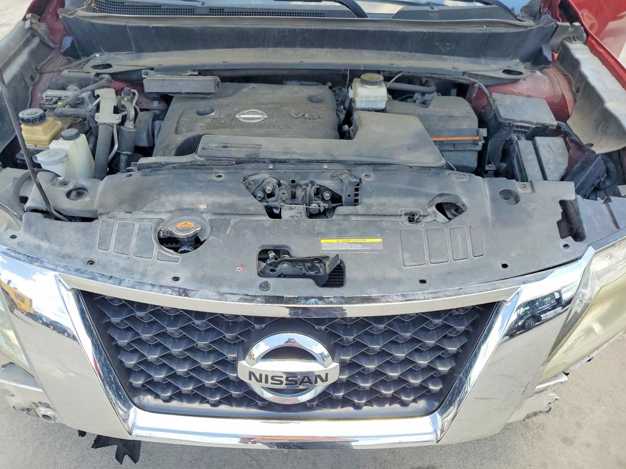 2016 Nissan Pathfinder S Red vin: 5N1AR2MN7GC608856