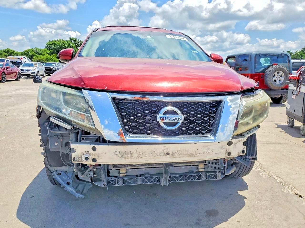 2016 Nissan Pathfinder S Red vin: 5N1AR2MN7GC608856
