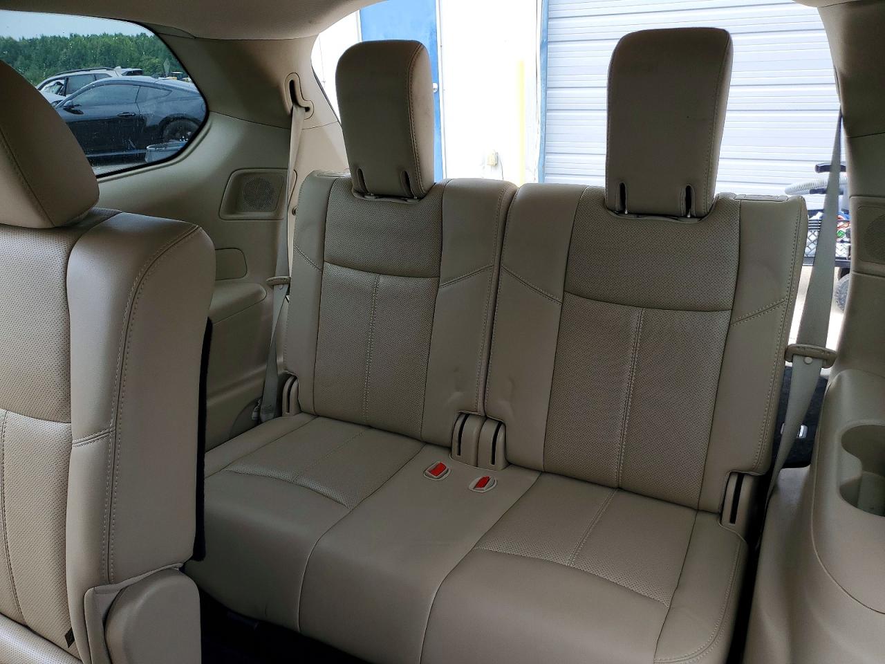 2016 Nissan Pathfinder Platinum White vin: 5N1AR2MN7GC621171