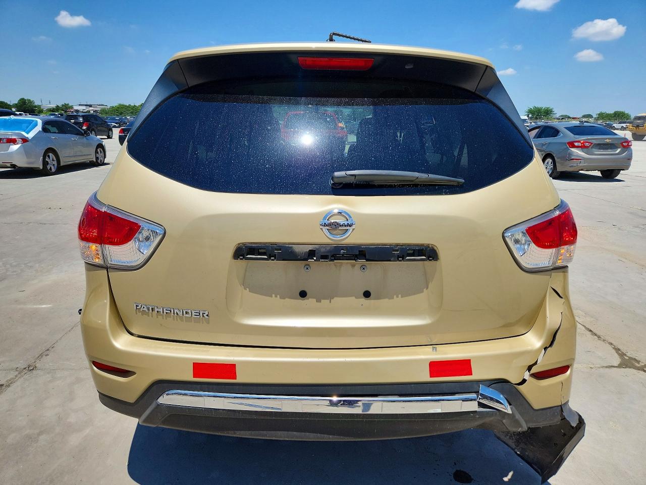 2013 Nissan Pathfinder S Tan vin: 5N1AR2MN8DC621045