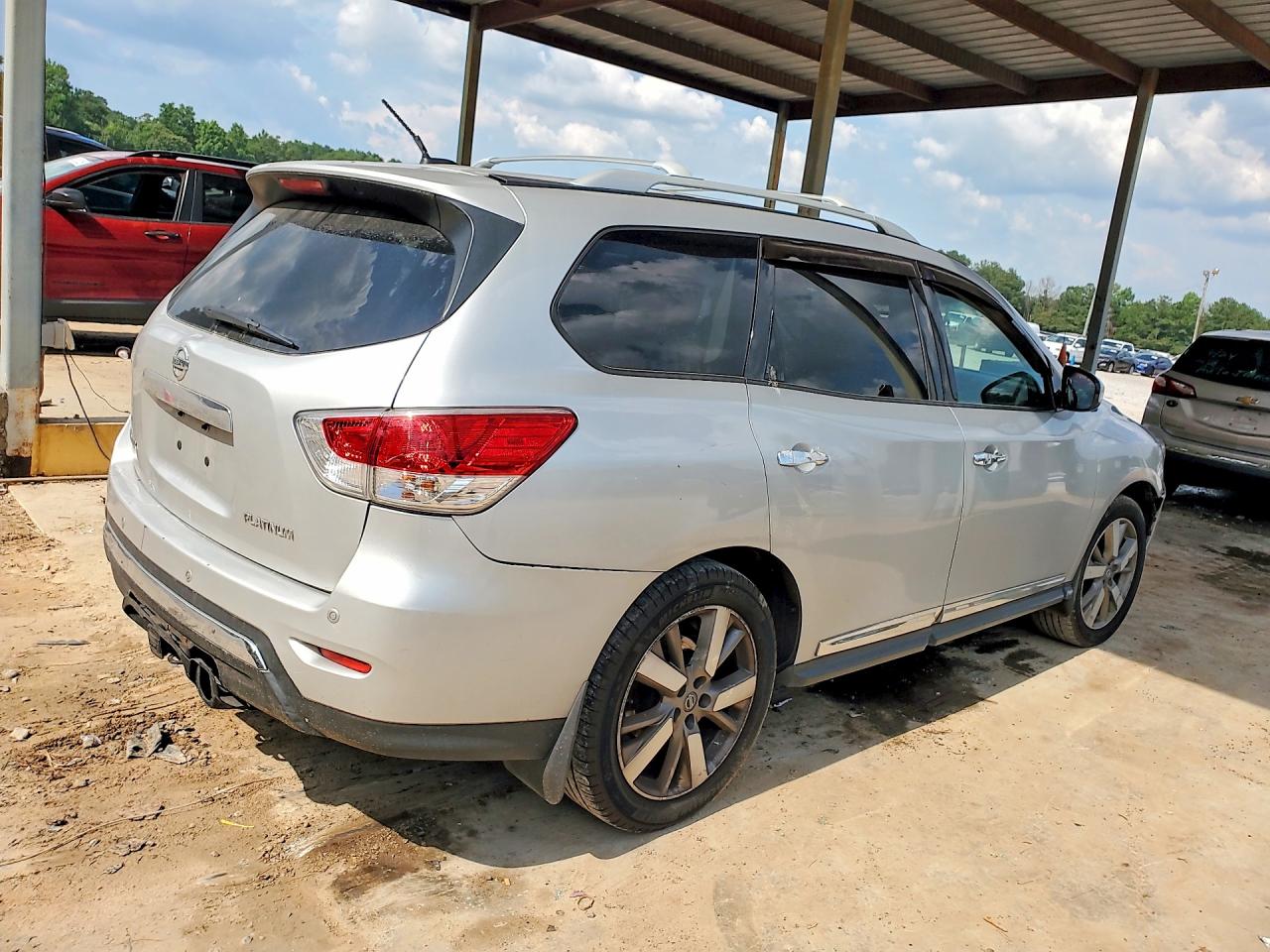 2013 Nissan Pathfinder S Серебряный vin: 5N1AR2MN8DC621451