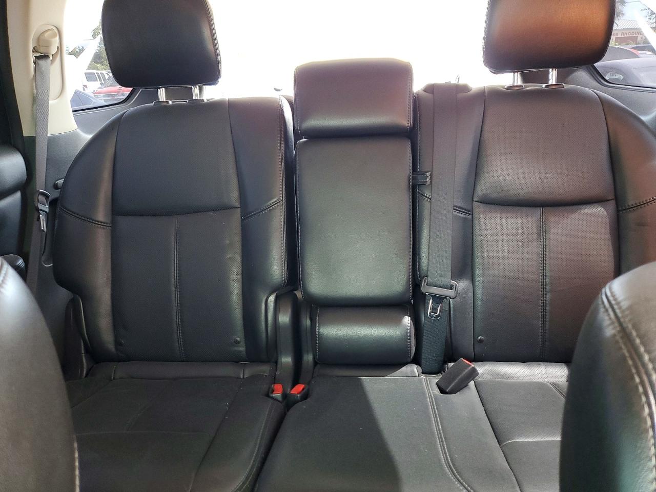 2013 Nissan Pathfinder S Red vin: 5N1AR2MN8DC675154