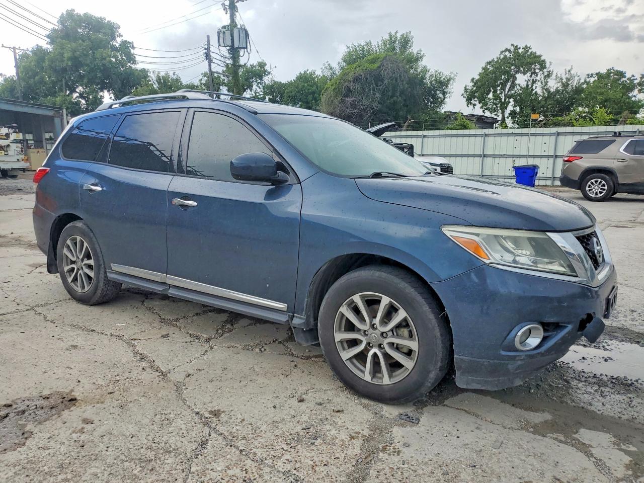 2014 Nissan Pathfinder S Blue vin: 5N1AR2MN8EC617854