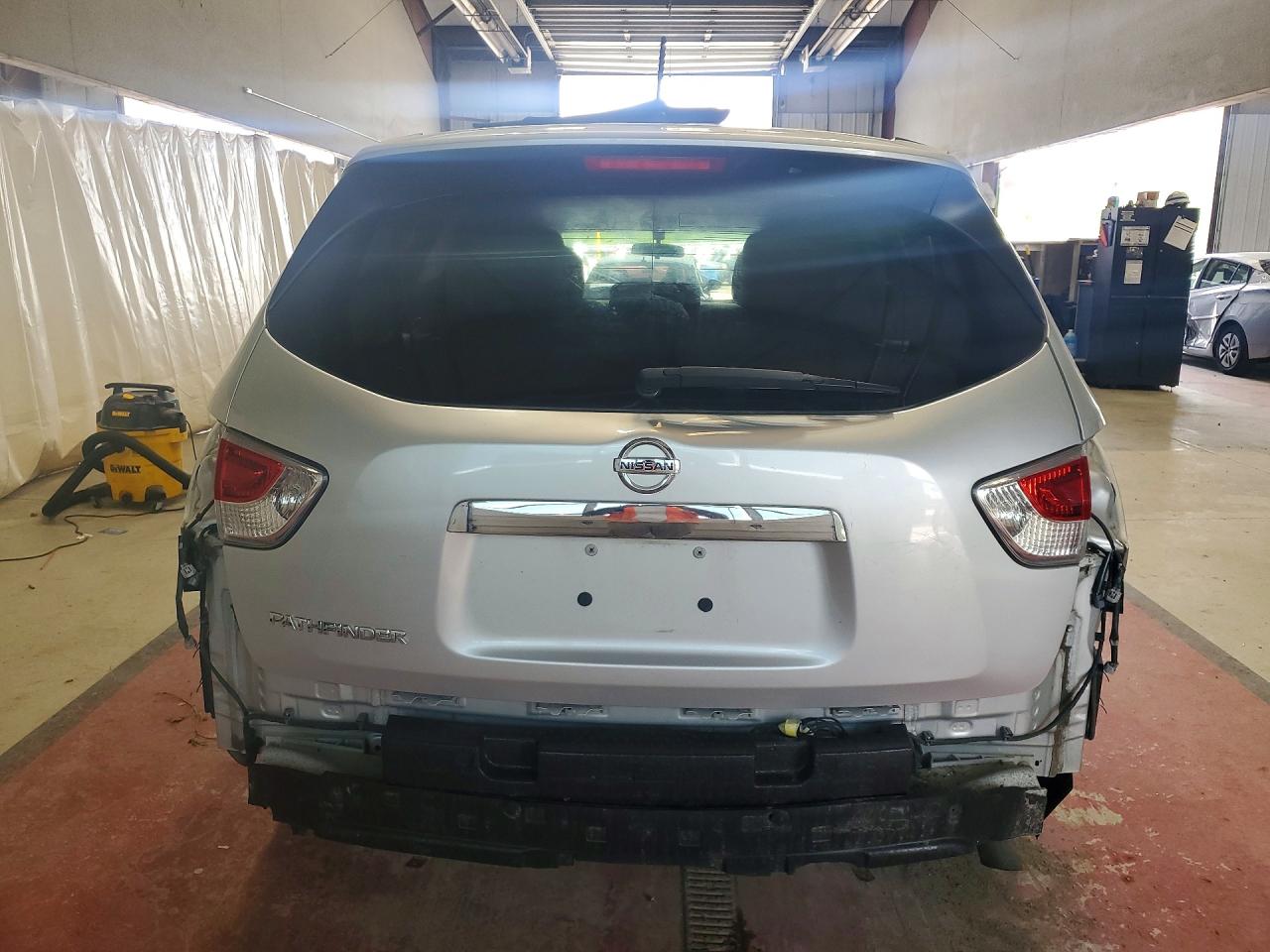 2014 Nissan Pathfinder S Gray vin: 5N1AR2MN8EC633326