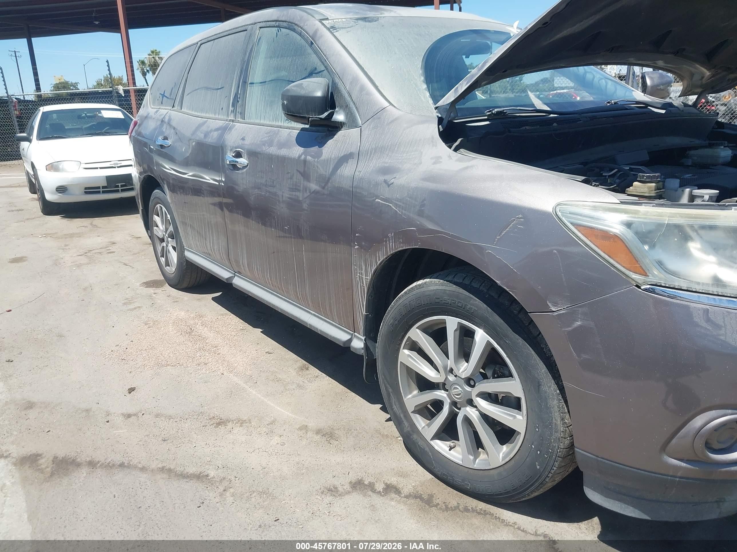 2014 Nissan Pathfinder S Beige vin: 5N1AR2MN8EC640213
