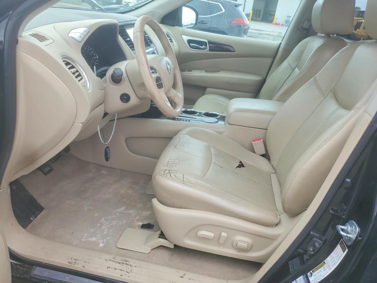 2014 Nissan Pathfinder S Черный vin: 5N1AR2MN8EC646416