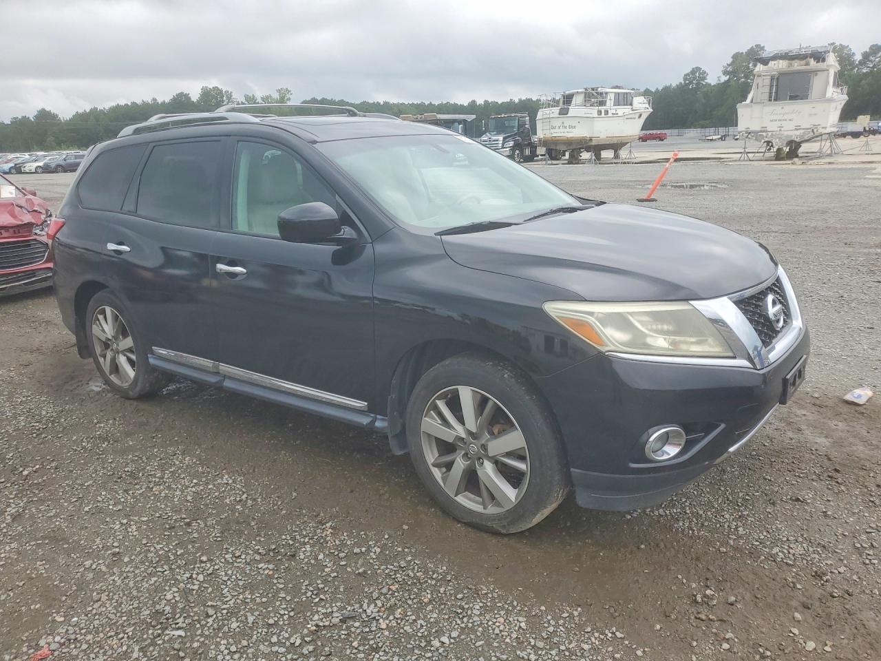 2014 Nissan Pathfinder S Черный vin: 5N1AR2MN8EC646416