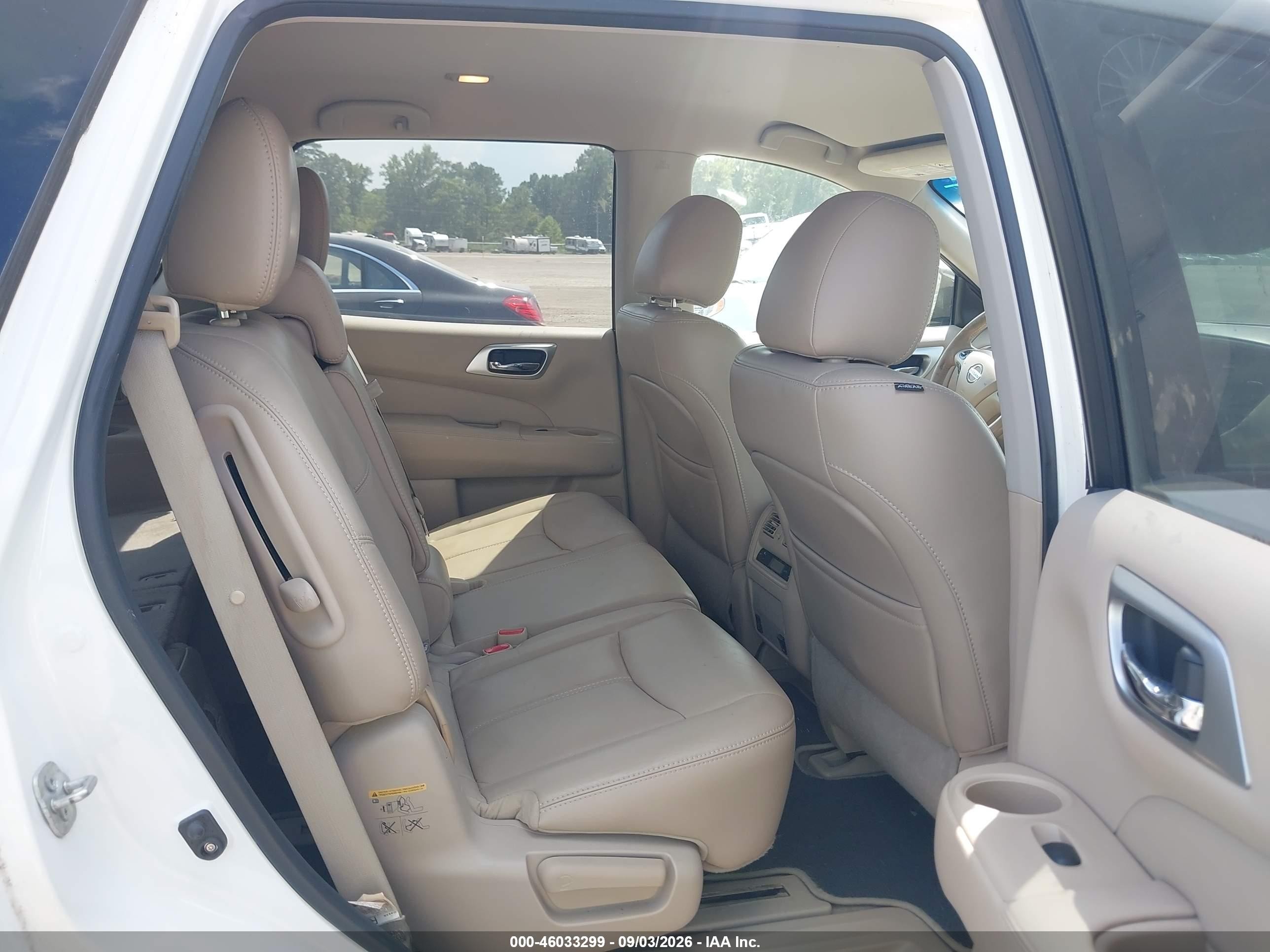 2014 Nissan Pathfinder Sl White vin: 5N1AR2MN8EC666066