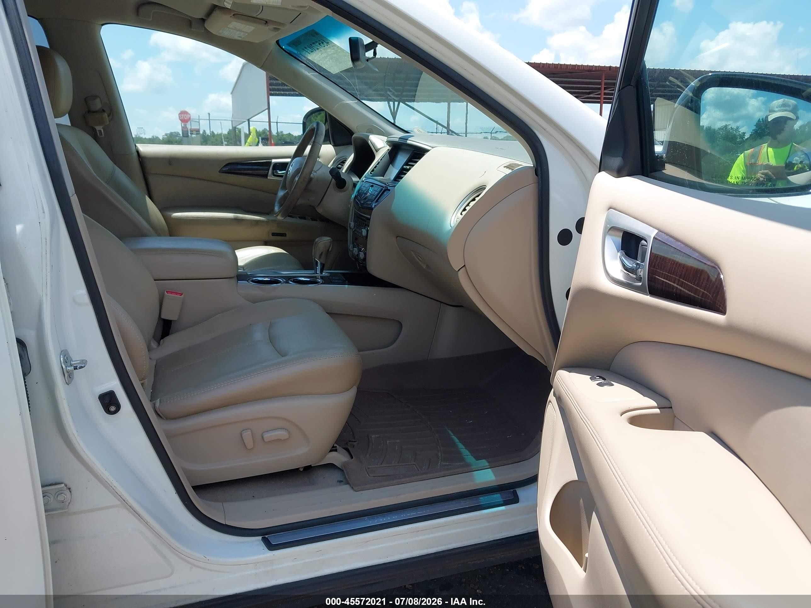 2014 Nissan Pathfinder Sl White vin: 5N1AR2MN8EC681456