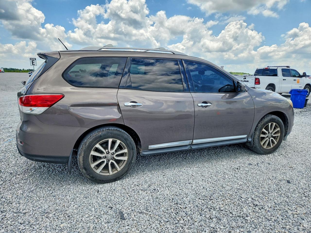 2014 Nissan Pathfinder Sl Серый vin: 5N1AR2MN8EC700801