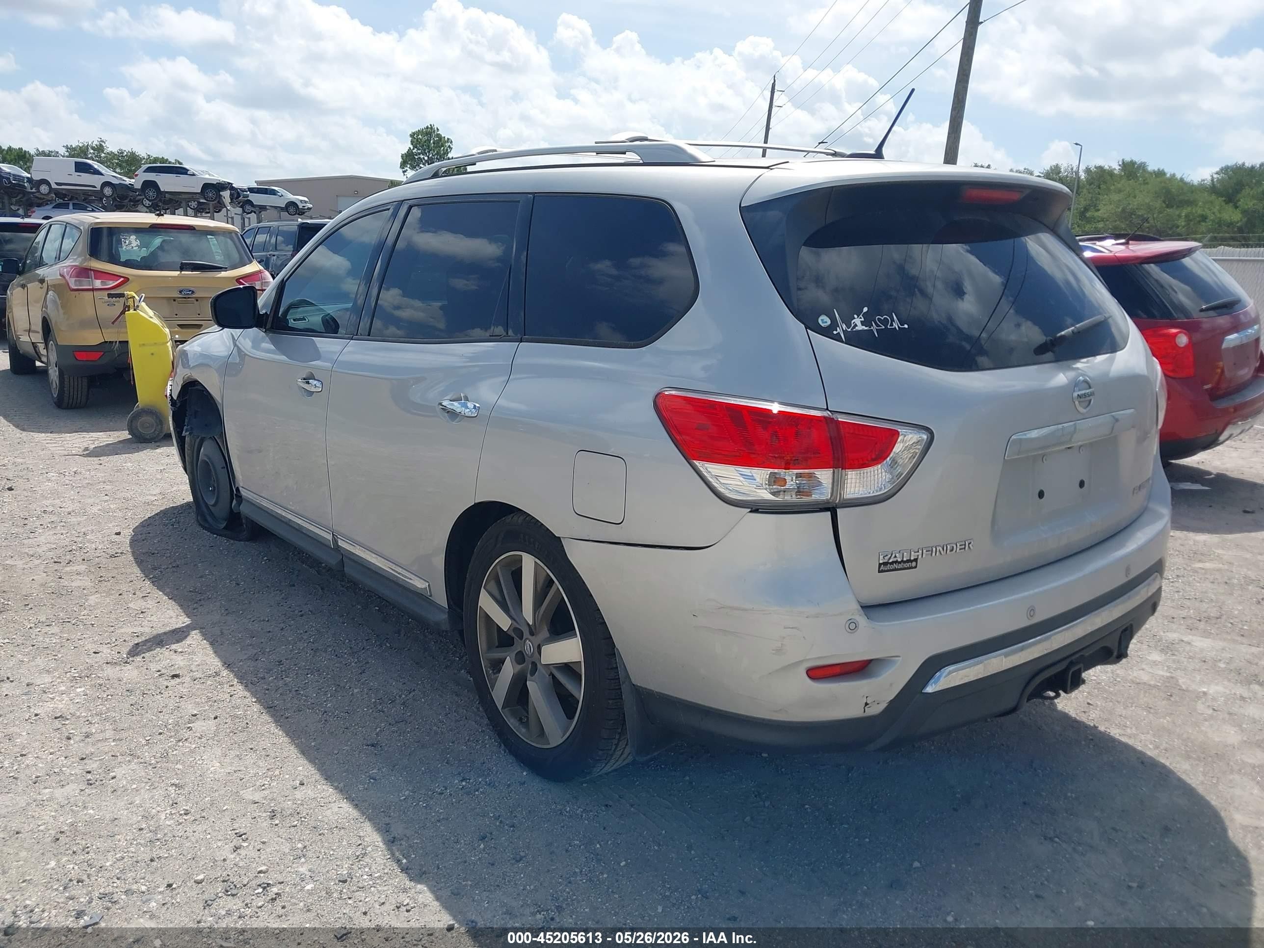 2014 Nissan Pathfinder Platinum Silver vin: 5N1AR2MN8EC704878