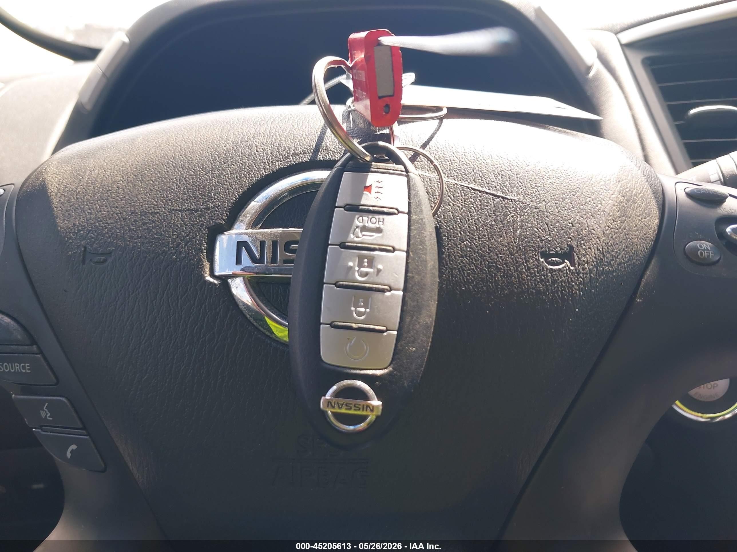 2014 Nissan Pathfinder Platinum Silver vin: 5N1AR2MN8EC704878